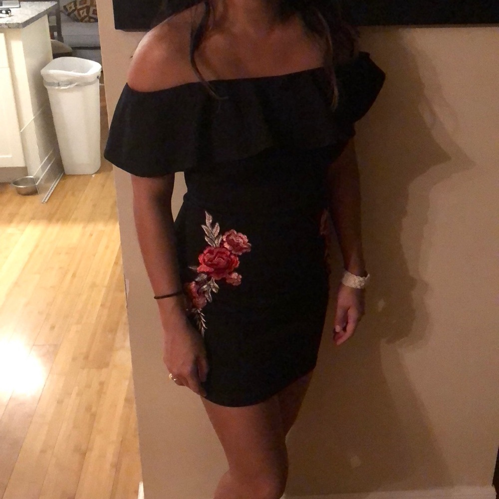 Dress cold shoulder only used once